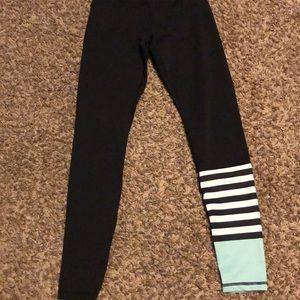 Zyia striped legging